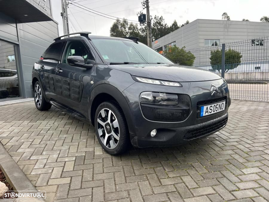 Citroën C4 1.2 PureTech Feel - 4