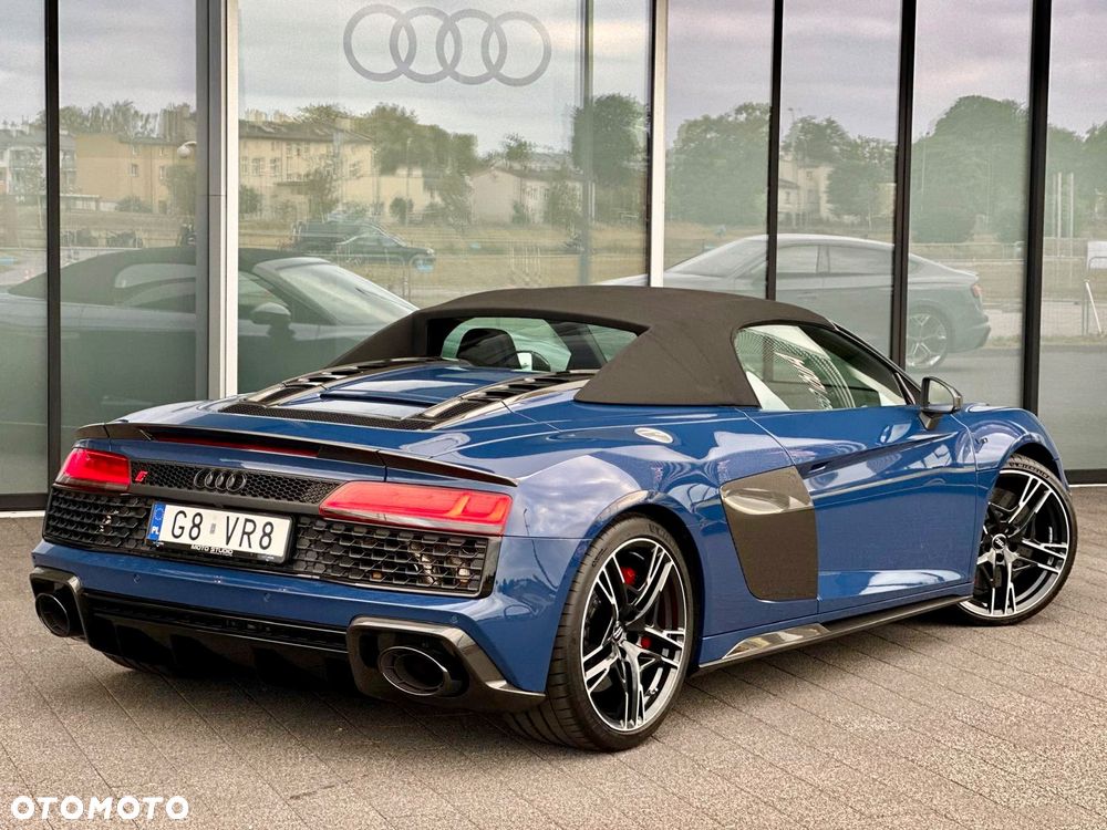 Audi R8 Spyder - 6