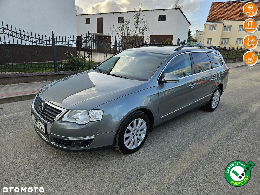 Volkswagen Passat - 1