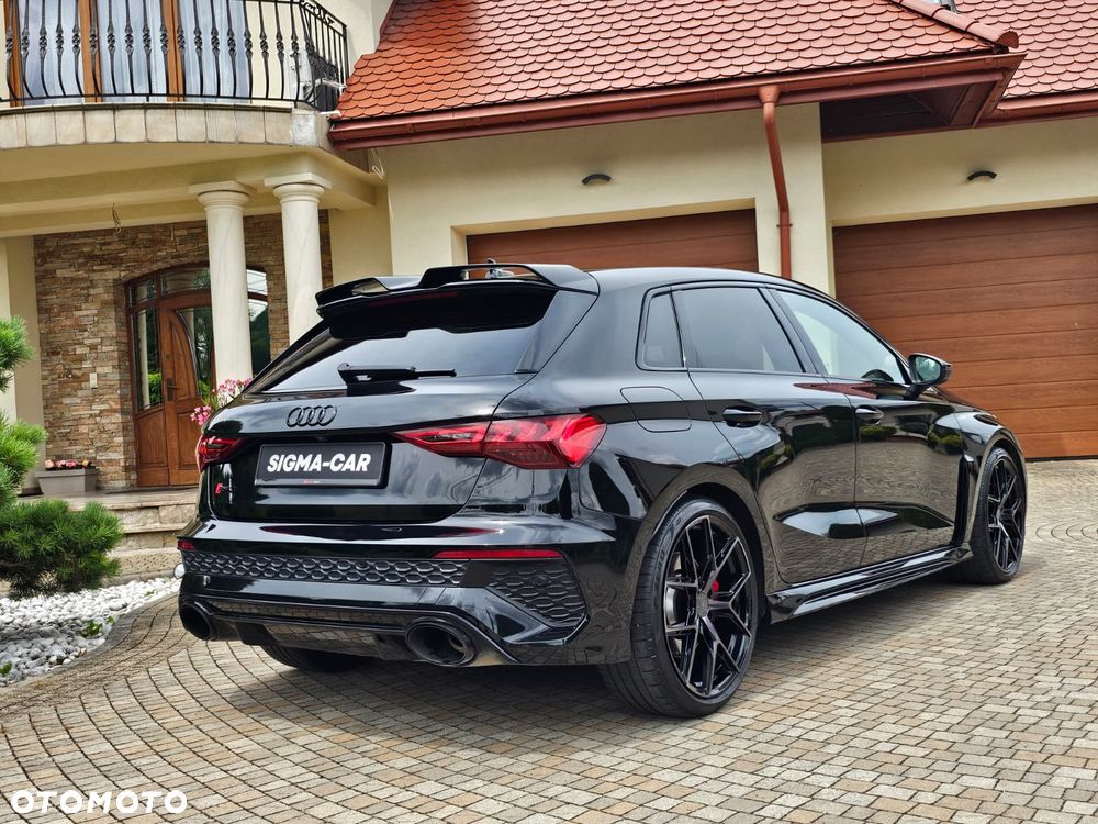 Audi RS3 Sportback - 24