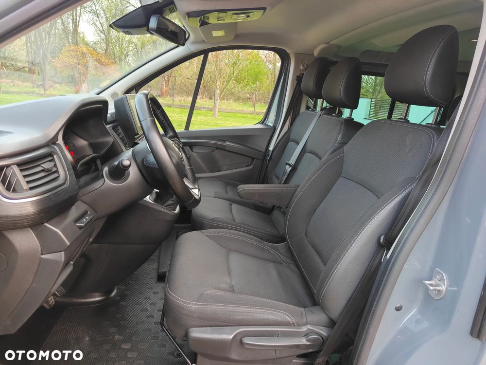 Renault Trafic 2.0 dCi Escapade EDC - 11