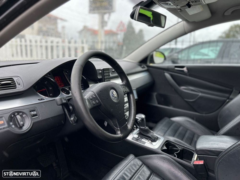 VW Passat Variant 2.0 TDi Highline DSG - 21