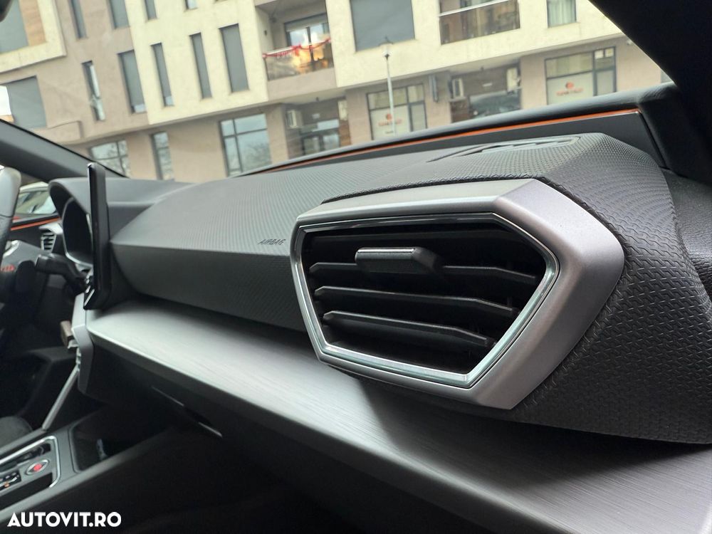 Seat Leon 1.5 e-Hybrid DSG FR - 15