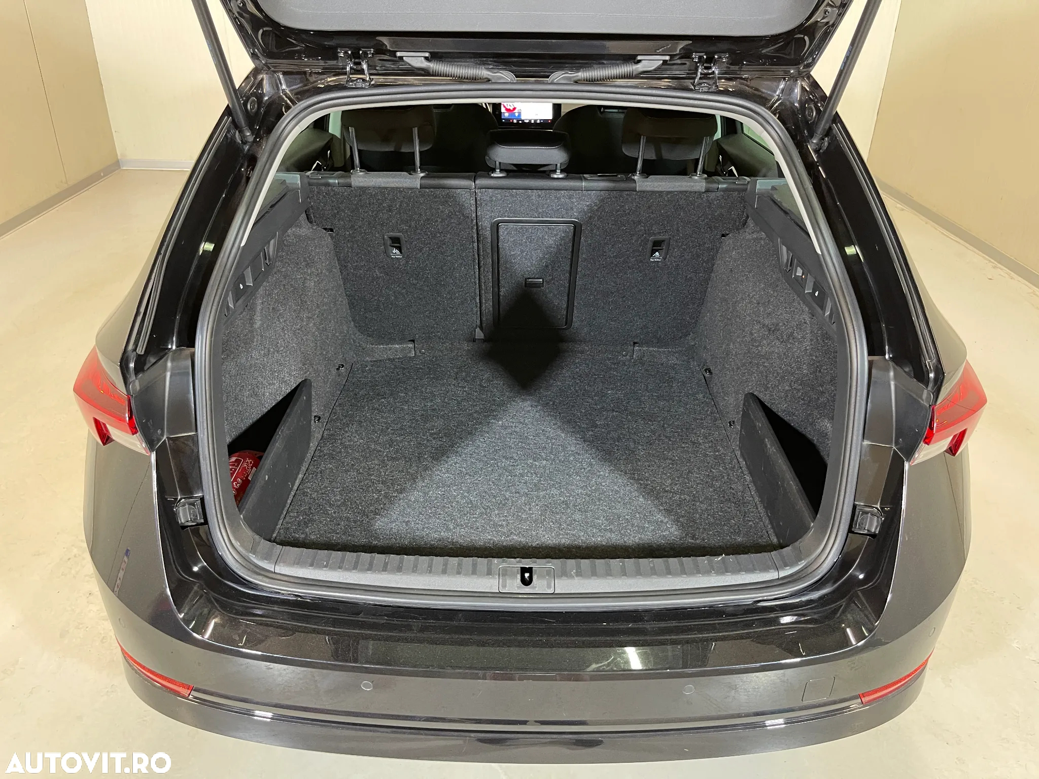 Skoda Octavia 2.0 TDI DSG Style - 13