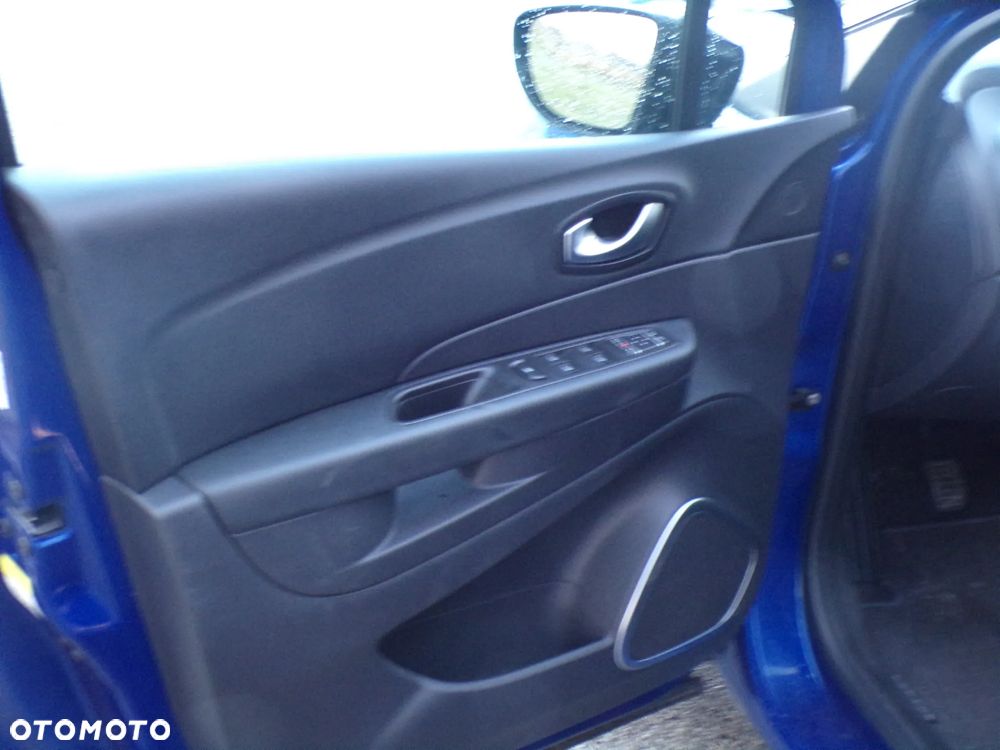 Renault Captur (ENERGY) TCe 90 BOSE EDITION - 20