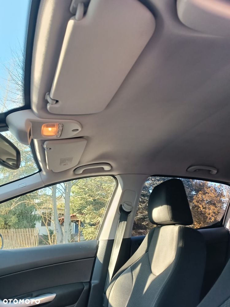 Peugeot 308 1.6 HDi Style - 13