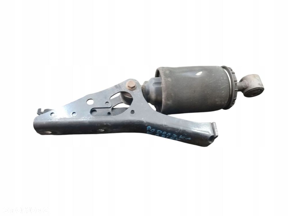 PODUSZKA ZAWIESZENIA KABINY PRAWY PRZÓD MAN MAN TGX I 18.440 (2012-2016) 12.4 440KM - 1