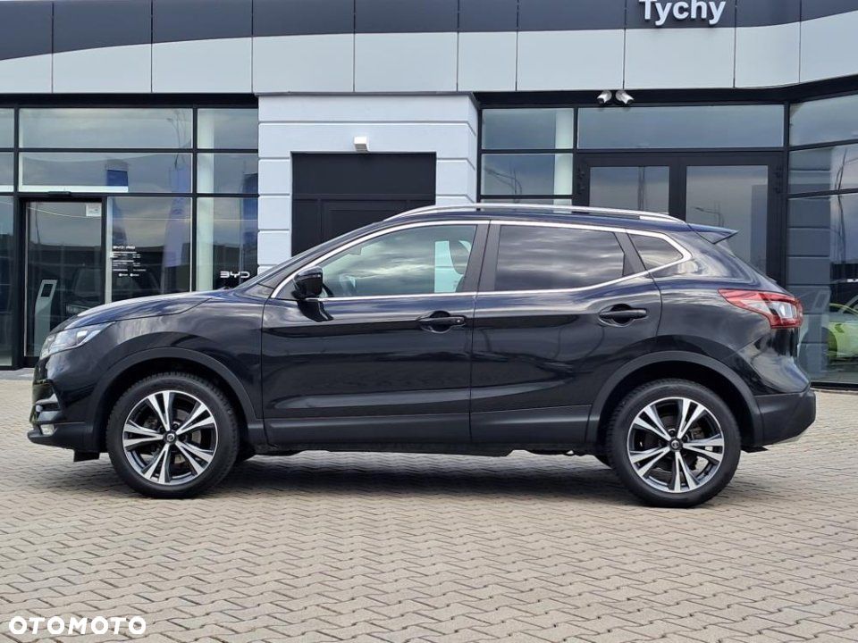 Nissan Qashqai - 2