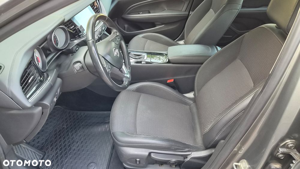 Opel Insignia 2.0 CDTI Cosmo - 4