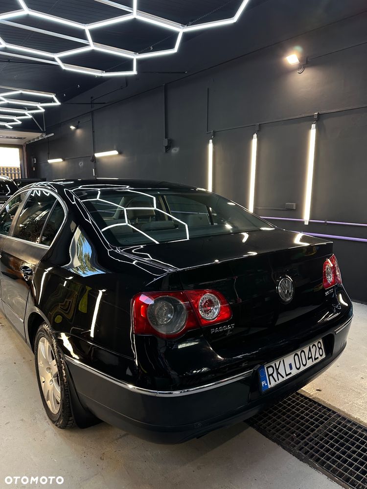 Volkswagen Passat 2.0 TDI Comfortline - 3