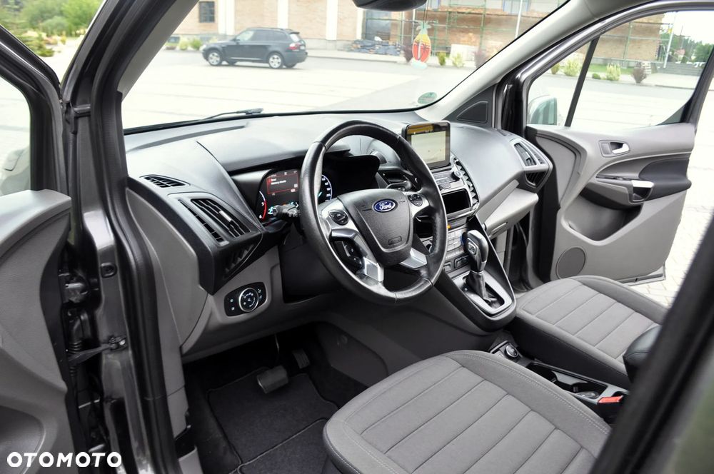 Ford Tourneo Connect - 21
