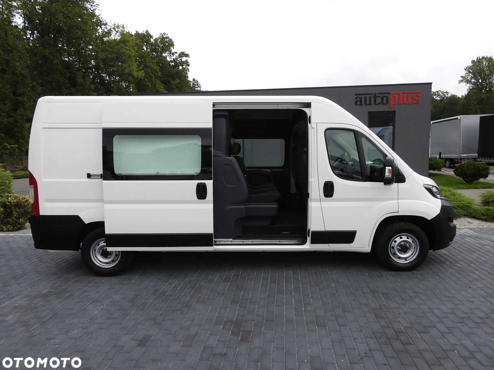 Peugeot BOXER FURGON BRYGADÓWKA 6 MIEJSC TEMPOMAT NAWIGACJA KLIMATYZACJA LEDY ASO 160KM [ H80381 ] - 9