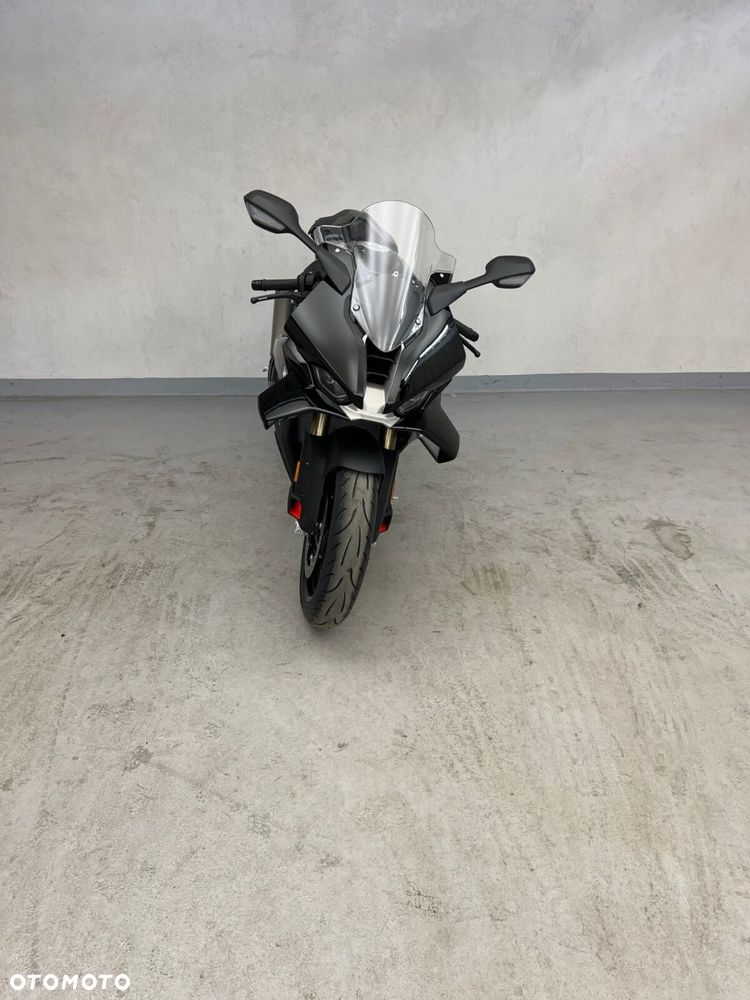 BMW S - 3