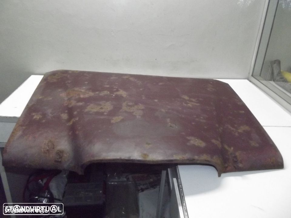 wolseley 1300 capot - 6