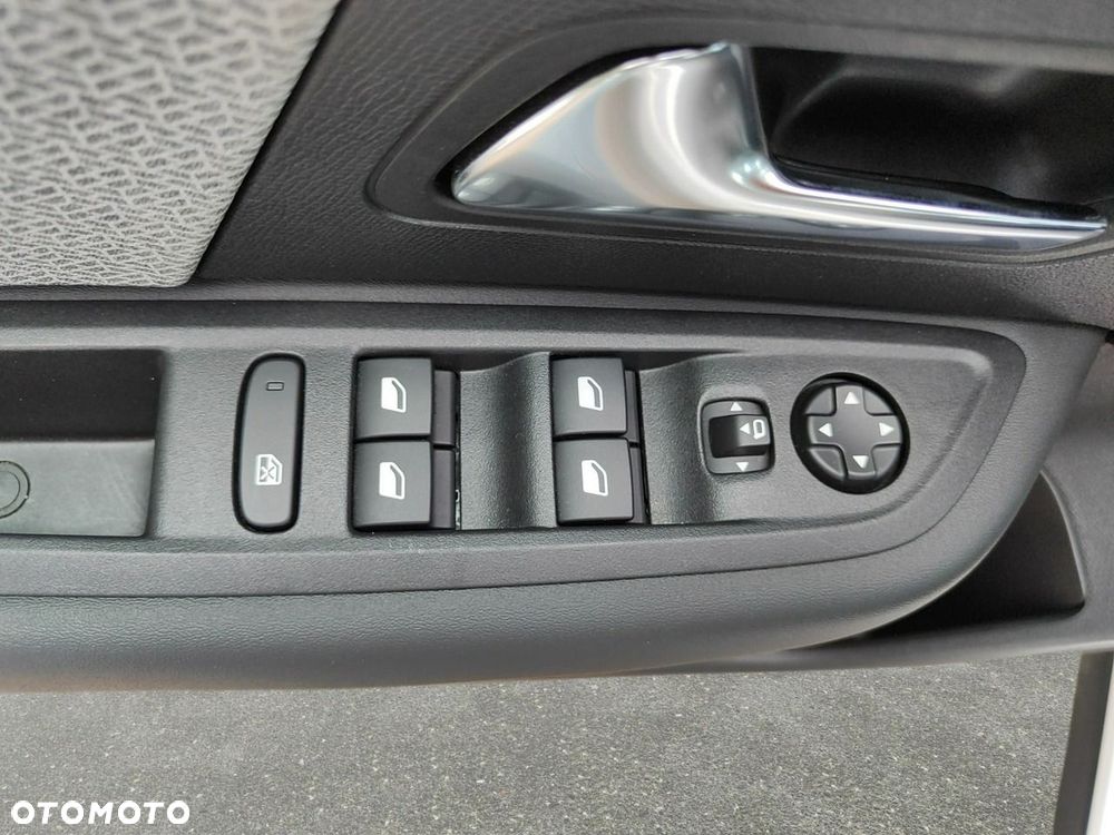 Citroën C4 - 11