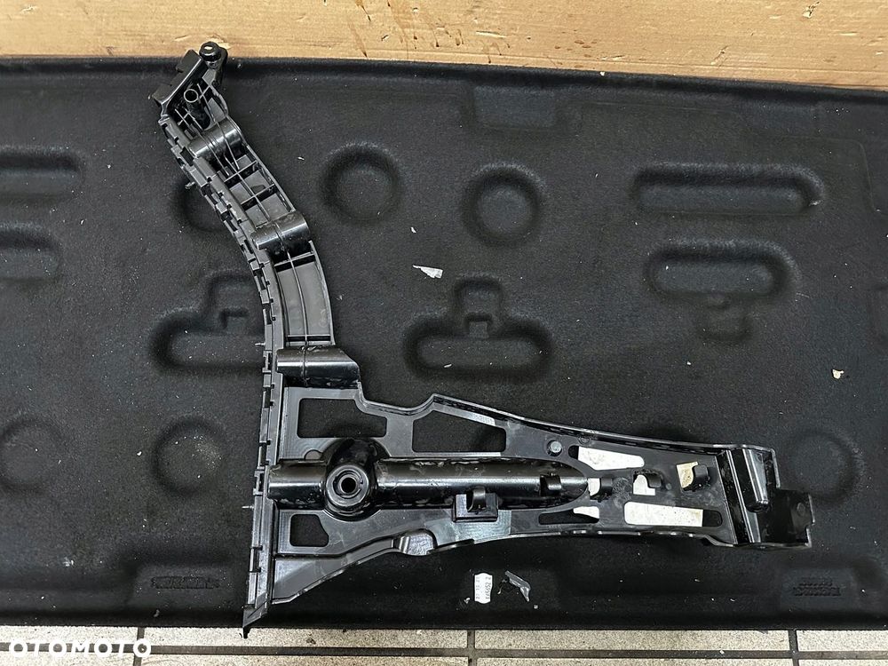 MERCEDES C-KLASA S206 W206 ŚLIZG ZDERZAKA PRAWY TYŁ A2068850801 - 2