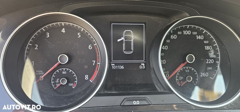 Volkswagen Golf 1.0 TSI Comfortline - 6