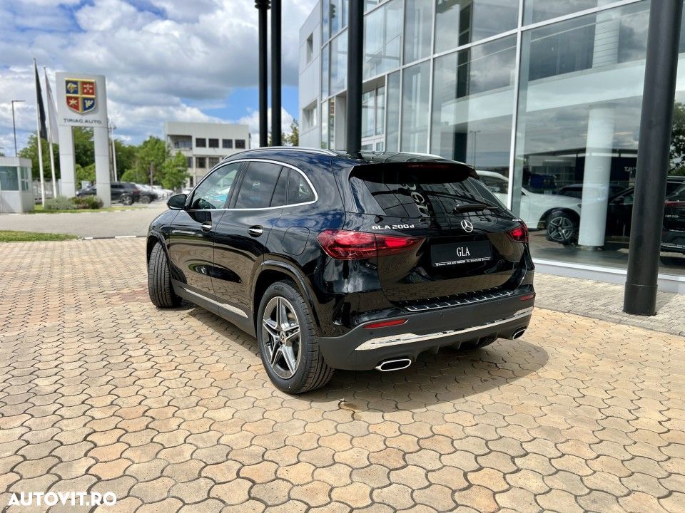 Mercedes-Benz GLA 200 d 4MATIC Aut. - 5