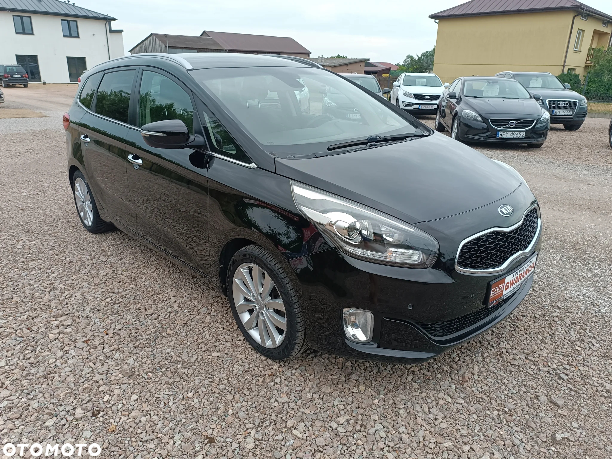 Kia Carens 1.7 CRDi 115 Fifa World Cup Edition - 9