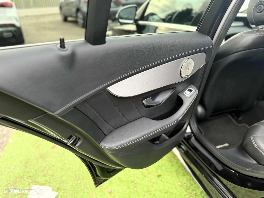 Mercedes-Benz C 300 de T 9G-TRONIC AMG Line - 31