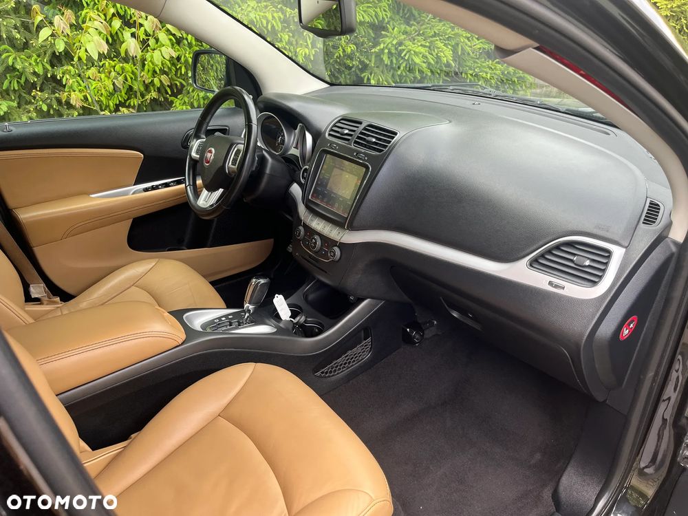 Fiat Freemont 2.0 Multijet Urban AWD - 17