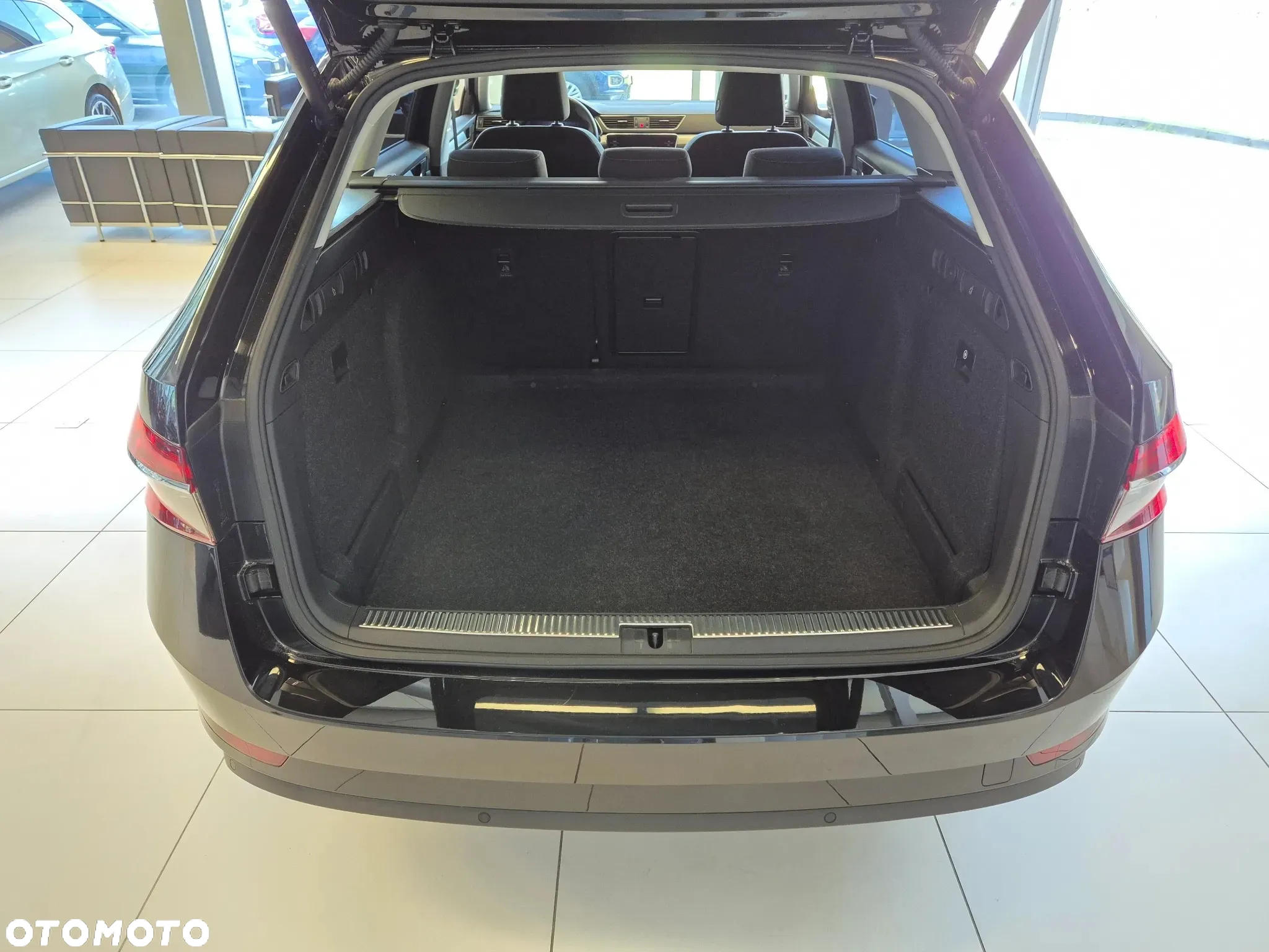 Skoda Superb 1.5 TSI Ambition DSG - 26
