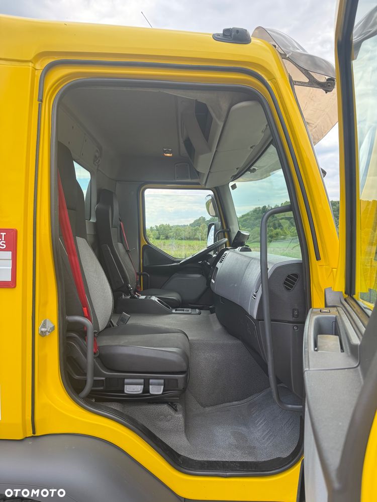 Renault C 320 SKRZYNIA 7.40m HDS FASSI F120B.1.22 + PILOT / 4x2 / STAN BDB - 26