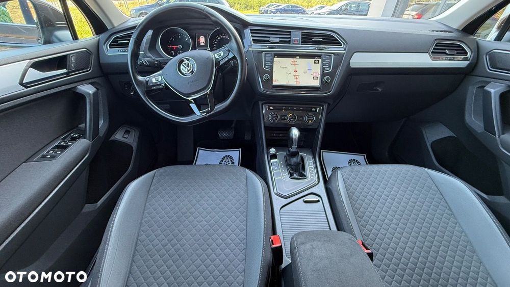 Volkswagen Tiguan - 26