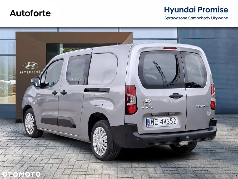 Toyota Proace City D-4D Long 2,3t Active (bryg.) - 3