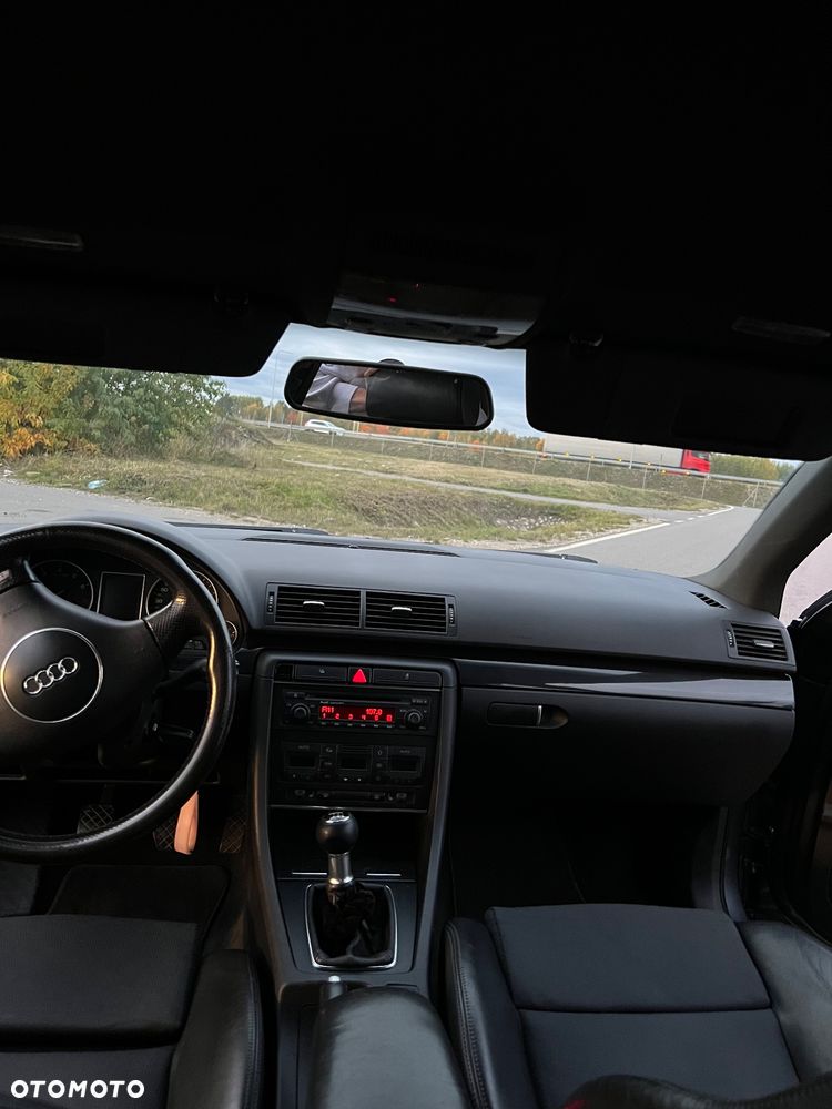 Audi A4 - 8