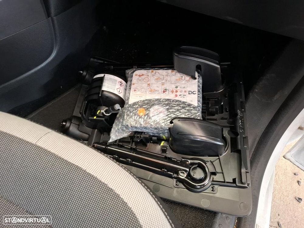 Renault Twingo Z.E. 22 Zen - 6