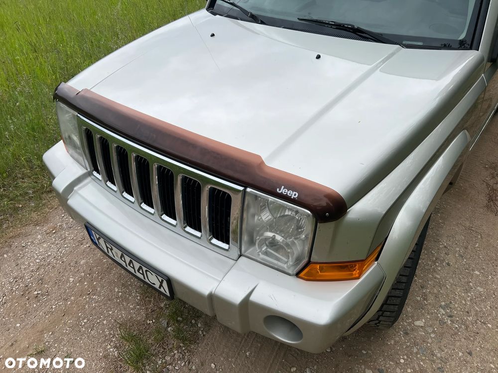 Jeep Commander - 8