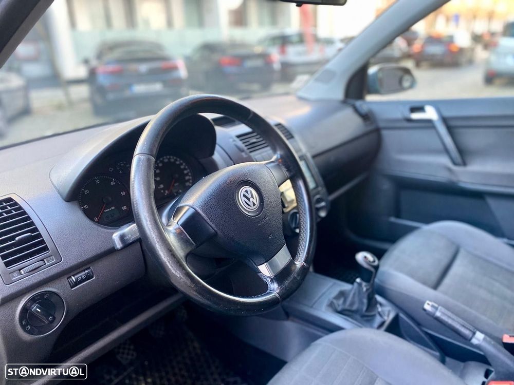 VW Polo 1.4 TDi Confortline - 12