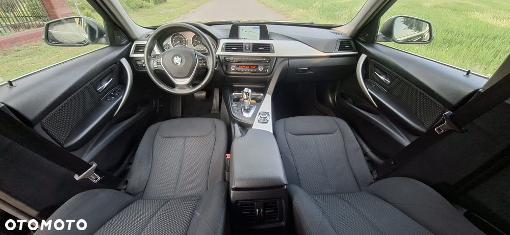 BMW Seria 3 316d - 10