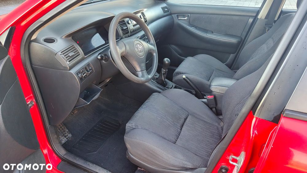 Toyota Corolla 1.6 VVT-i Terra - 16