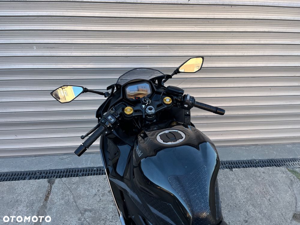 Kawasaki Ninja 400 - 14