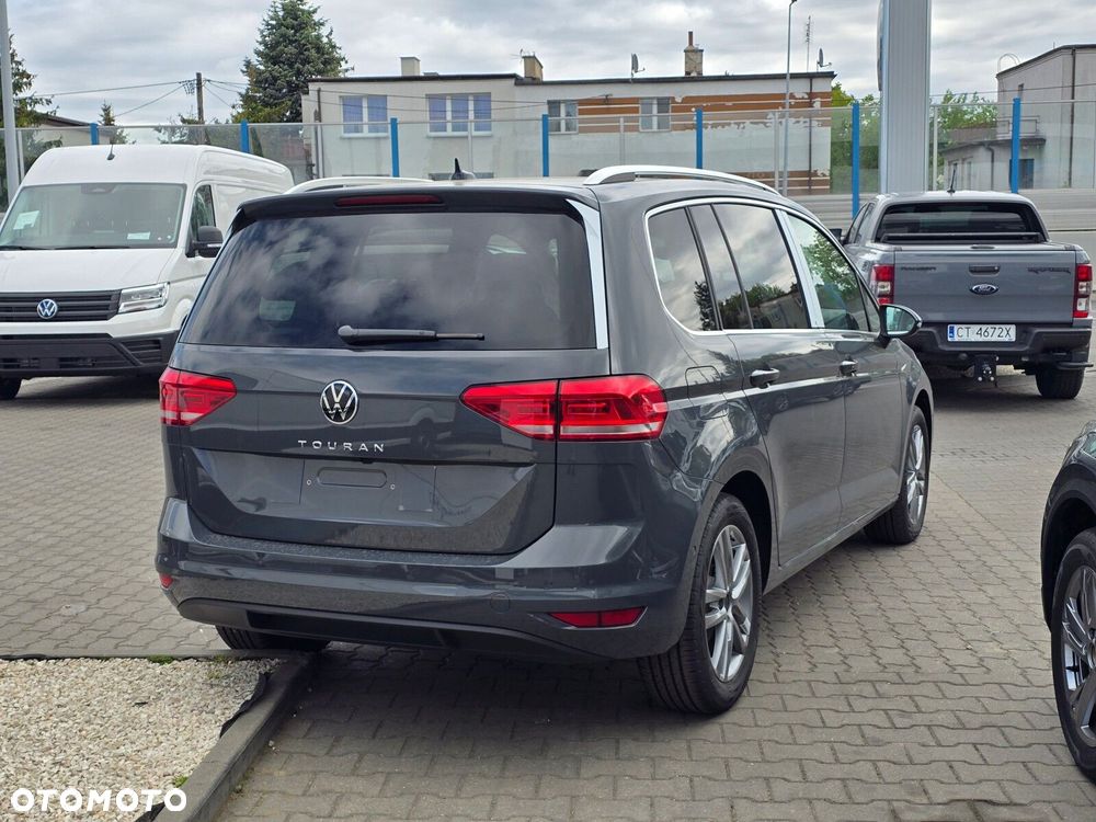 Volkswagen Touran 1.5 TSI EVO Highline DSG - 8