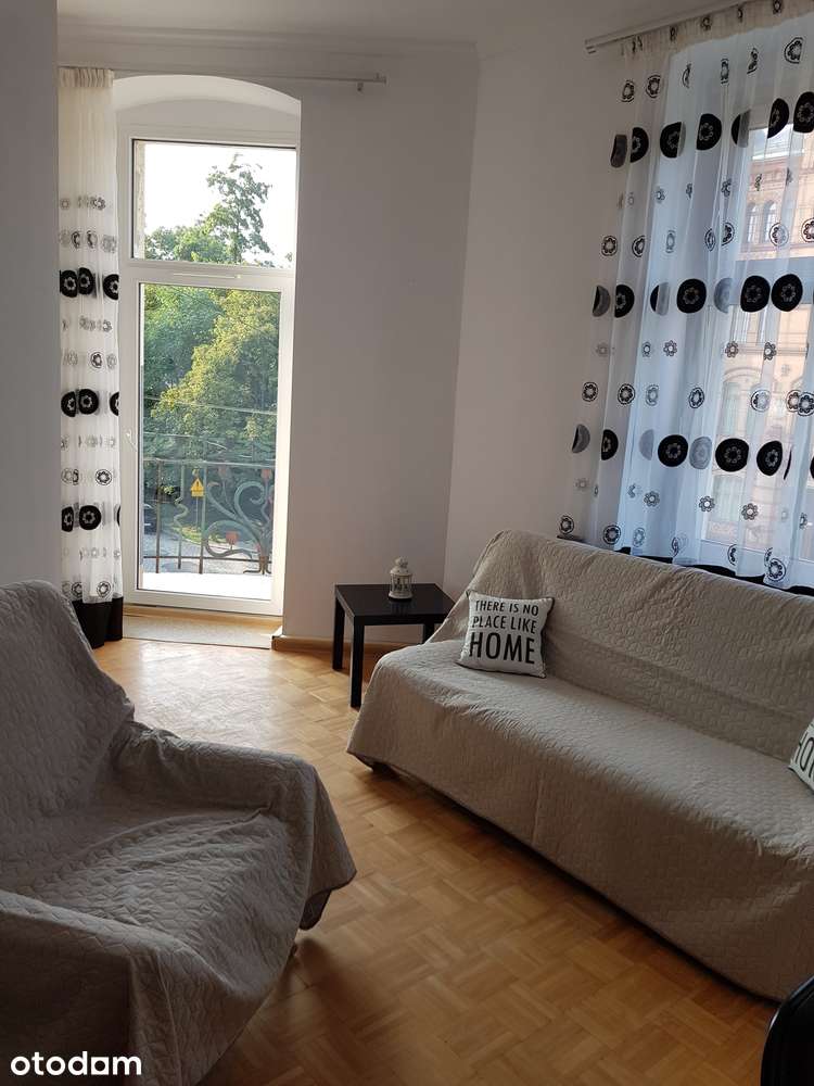 Mieszkanie z antresolą i balkonem na wynajem w Wrocławiu