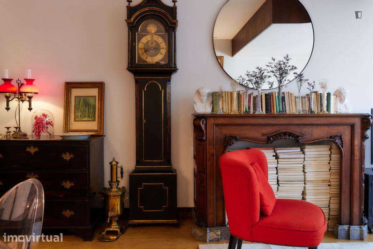 Quarto - localizado em Algés Lisbon - Grande imagem: 2/35