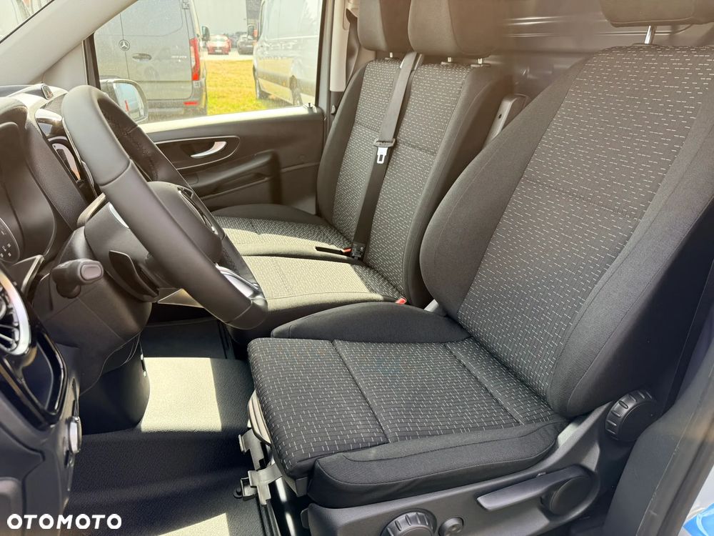 Mercedes-Benz Vito - 21