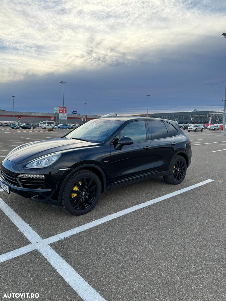 Porsche Cayenne Platinum Edition - 17