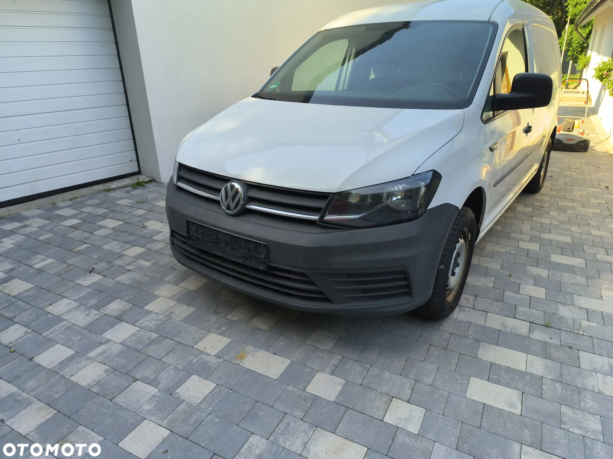 Volkswagen Caddy 2.0 TDI - 2