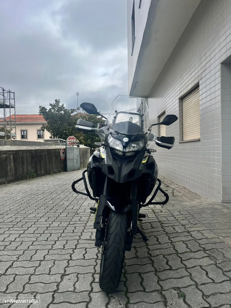 Benelli TRK 502 - 8