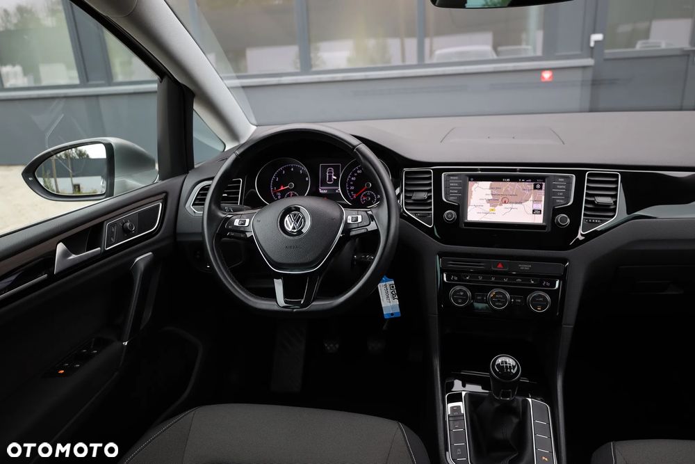 Volkswagen Golf Sportsvan SV 1.4 TSI BMT Highline - 28