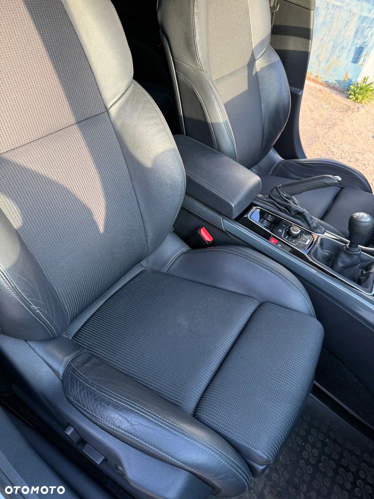 Peugeot 508 HDi FAP 160 Allure - 14