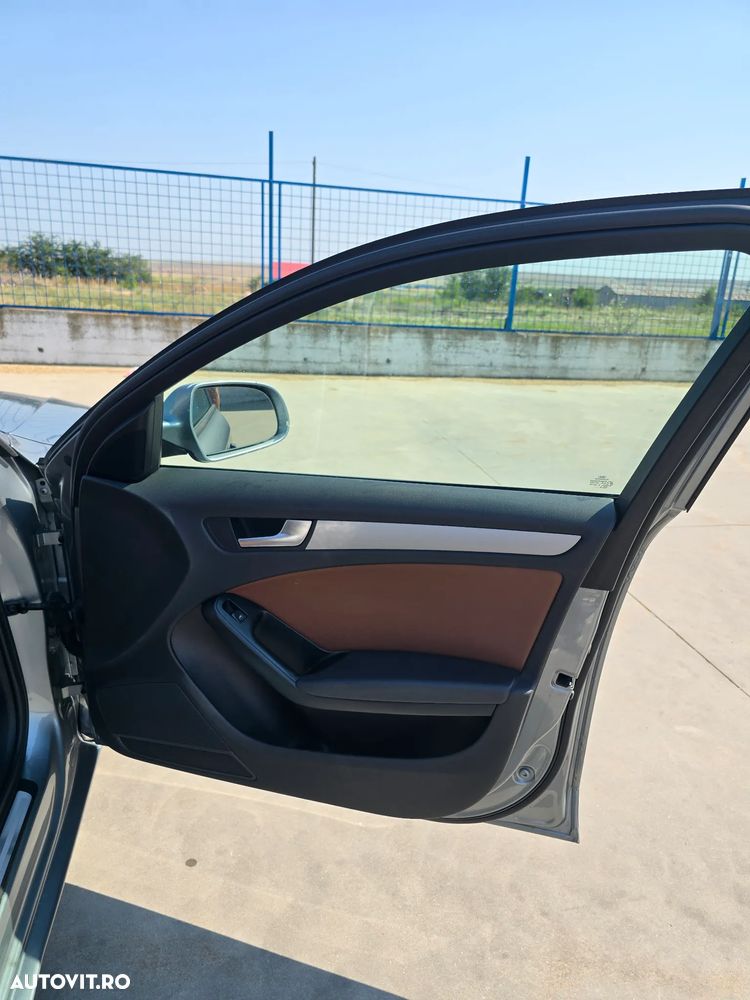 Audi A4 Limuzina 2.0 TDI B8 - 8