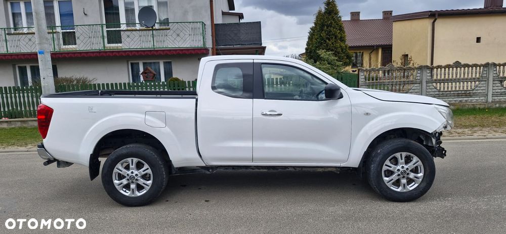 Nissan Navara - 4