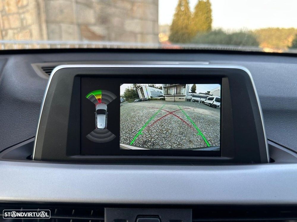 BMW X1 18 d sDrive Auto - 14
