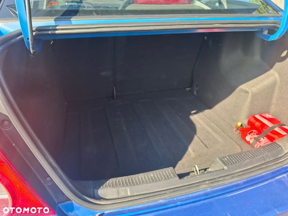Chevrolet Aveo 1.2 LT - 7