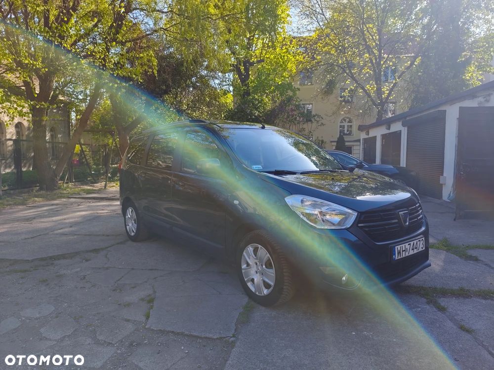 Dacia Lodgy 1.6 SCe Laureate S&S - 12